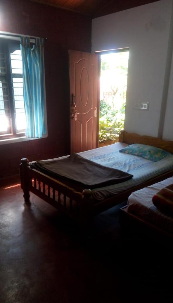 Athena Homestay Somvarpet Exterior photo