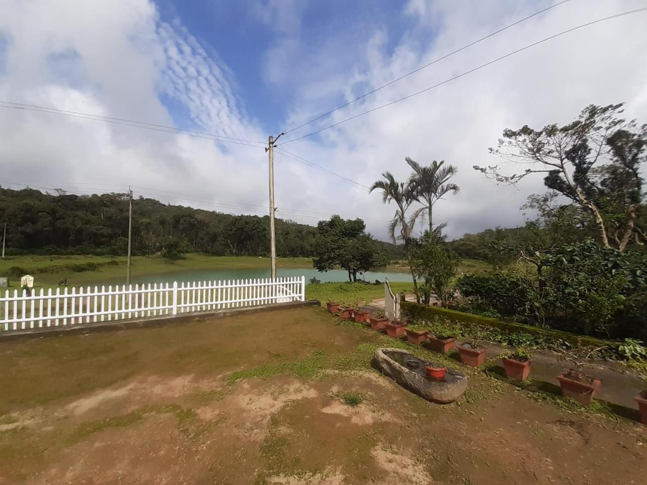 Athena Homestay Somvarpet Exterior photo